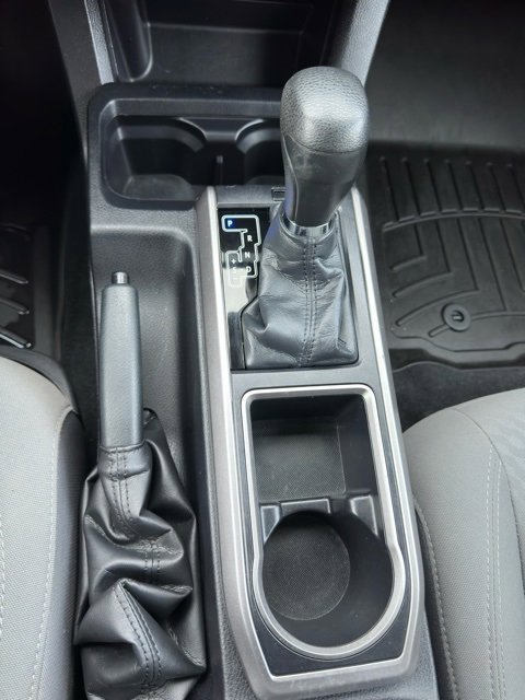 Used 2020 Toyota Tacoma SR5 image 13