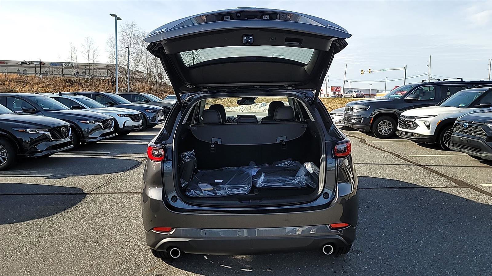 New 2025 MAZDA CX-5 AWD 2.5 S w/ Preferred Package image 13