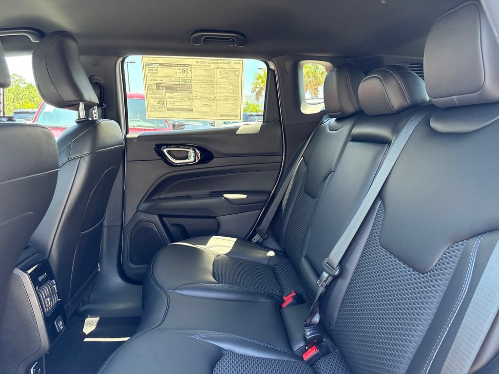 New 2026 Jeep Compass Latitude AWD/4WD image 23