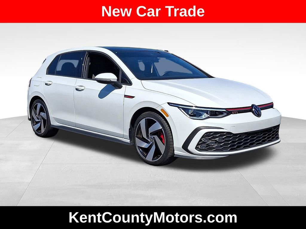 Used 2022 Volkswagen GTI SE FWD image 1
