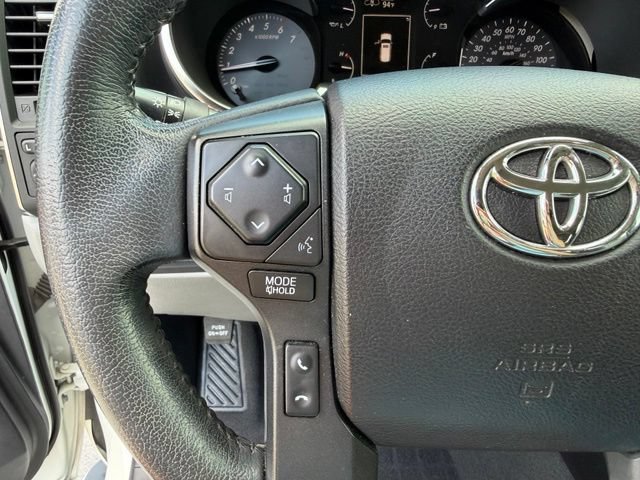 Used 2021 Toyota Sequoia Platinum AWD/4WD image 17