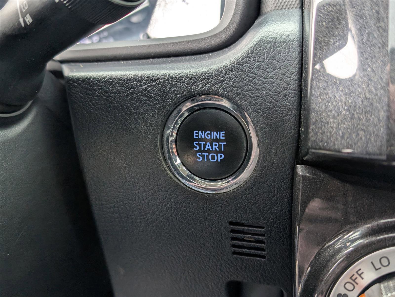 Used 2021 Toyota 4Runner TRD Off-Road Premium image 26