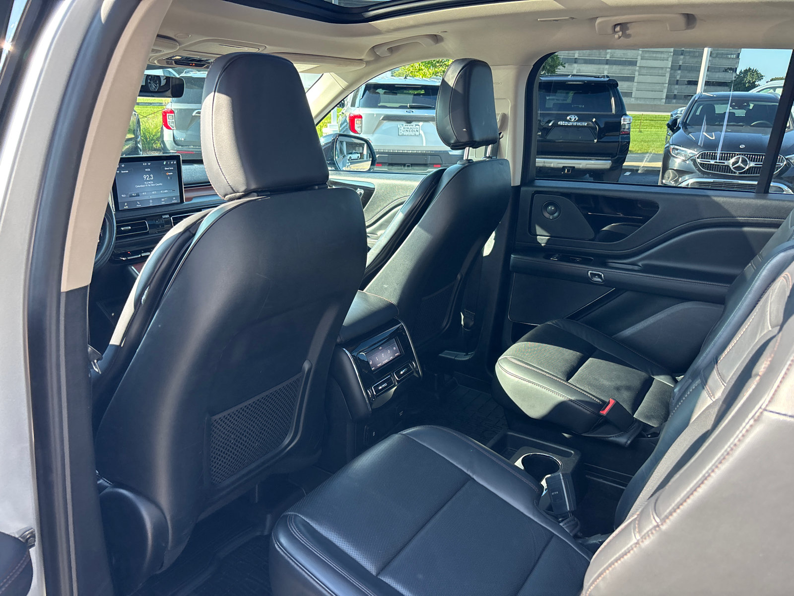 Certified 2021 Lincoln Aviator Reserve w/ Elements Package Plus AWD/4WD image 27