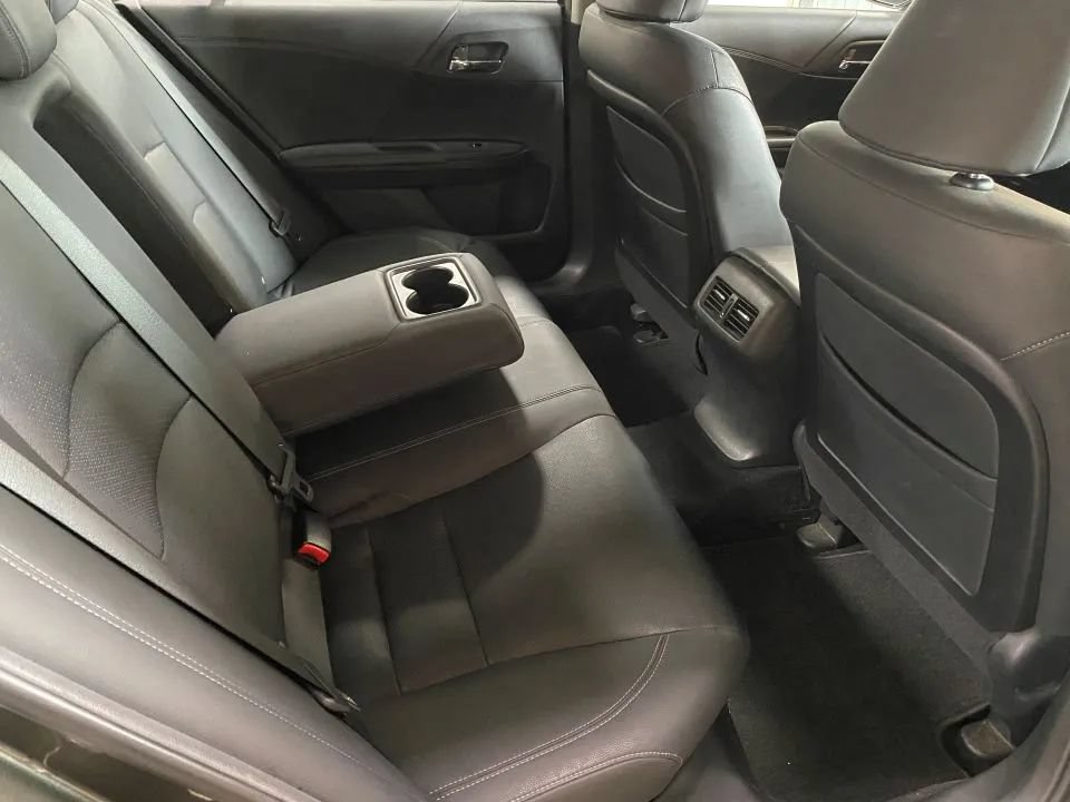 Used 2013 Honda Accord EX-L image 34