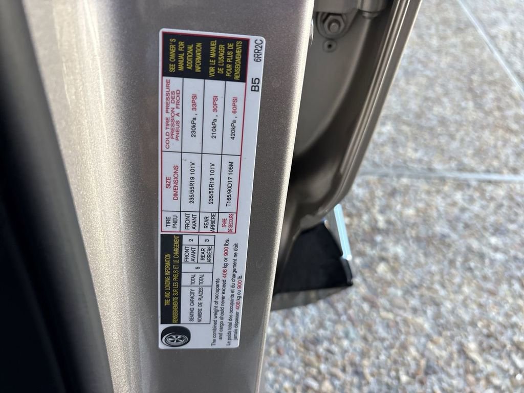 Used 2025 Nissan Rogue Platinum w/ Platinum Premium Package image 35