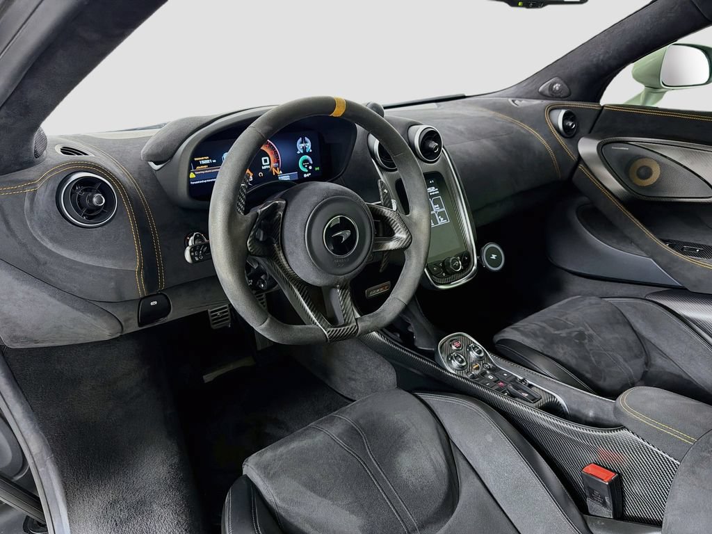 Used 2020 McLaren 600LT Spider RWD image 9