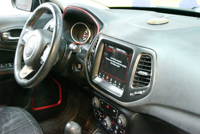 Used 2017 Jeep Compass Trailhawk w/ Leather Interior Group image 10