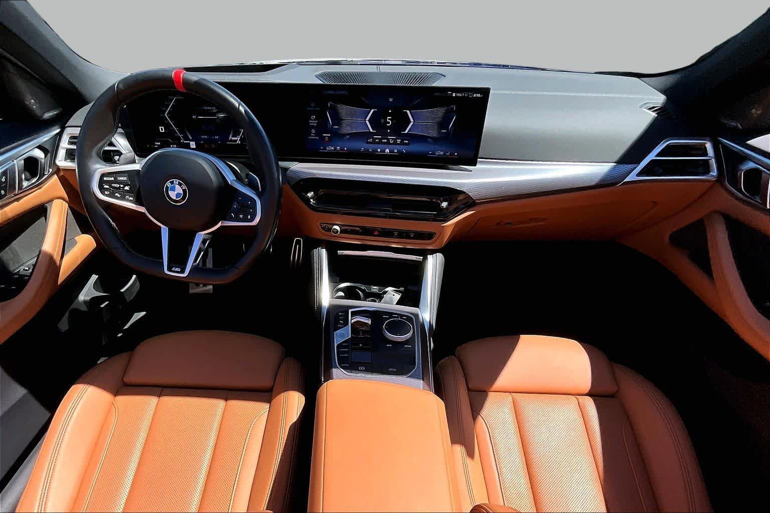 Used 2026 BMW M440i Convertible RWD image 15