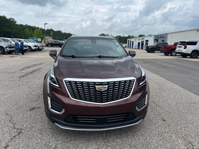 Used 2022 Cadillac XT5 Premium Luxury w/ Technology Package FWD image 8