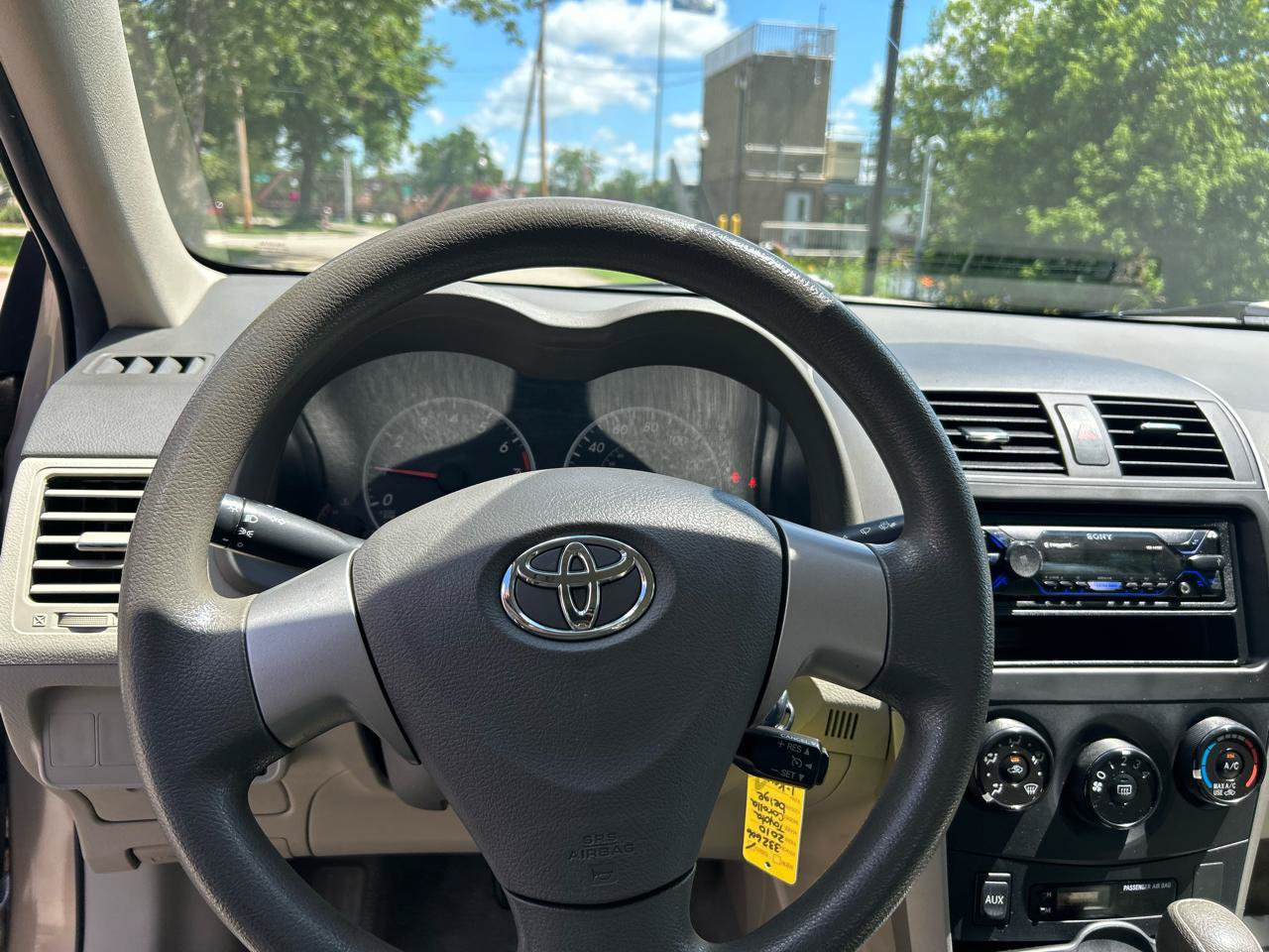 Used 2010 Toyota Corolla CE FWD image 8