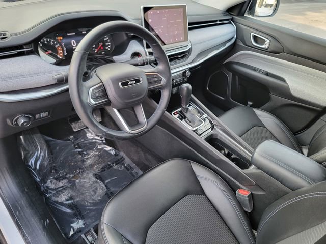 Certified 2022 Jeep Compass Latitude w/ Convenience Group image 19