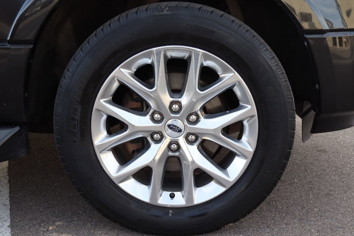 Used 2015 Ford Expedition EL Limited image 46