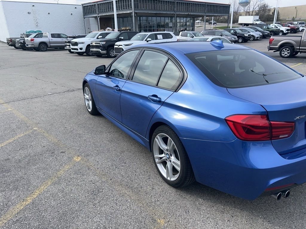 Used 2018 BMW 330i xDrive Sedan image 5