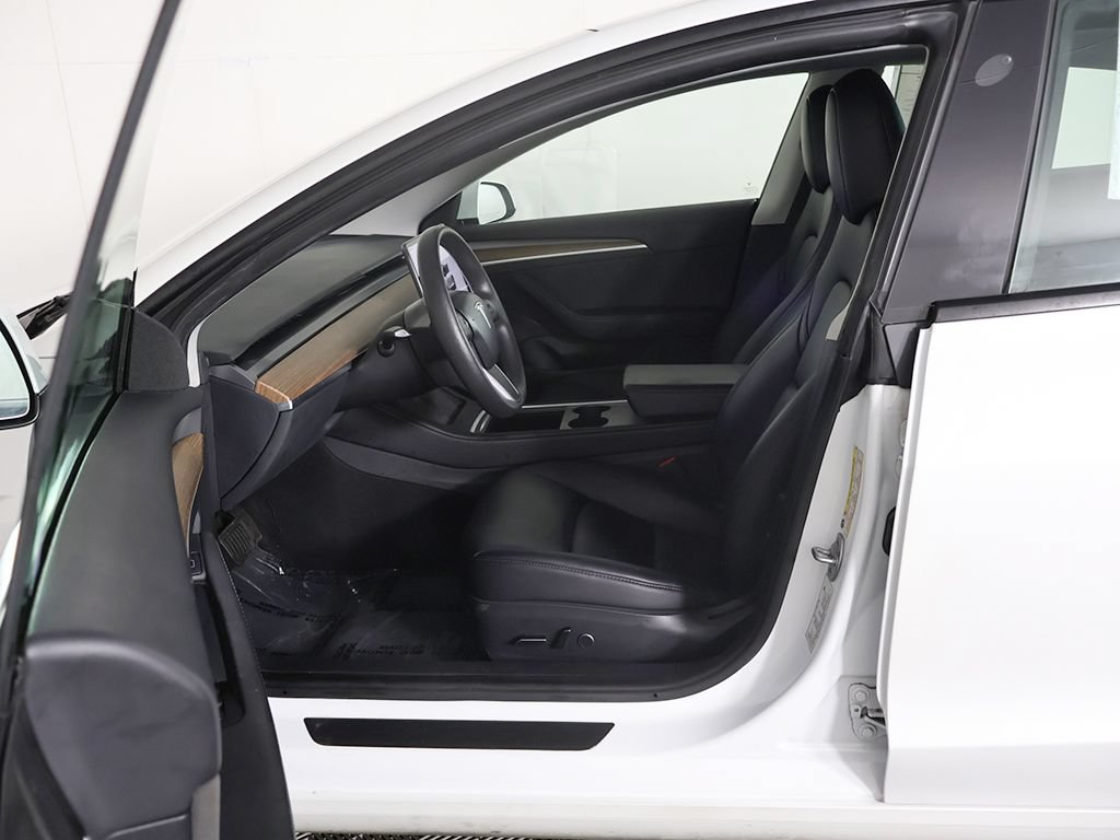 Used 2023 Tesla Model 3 Standard Range RWD image 30