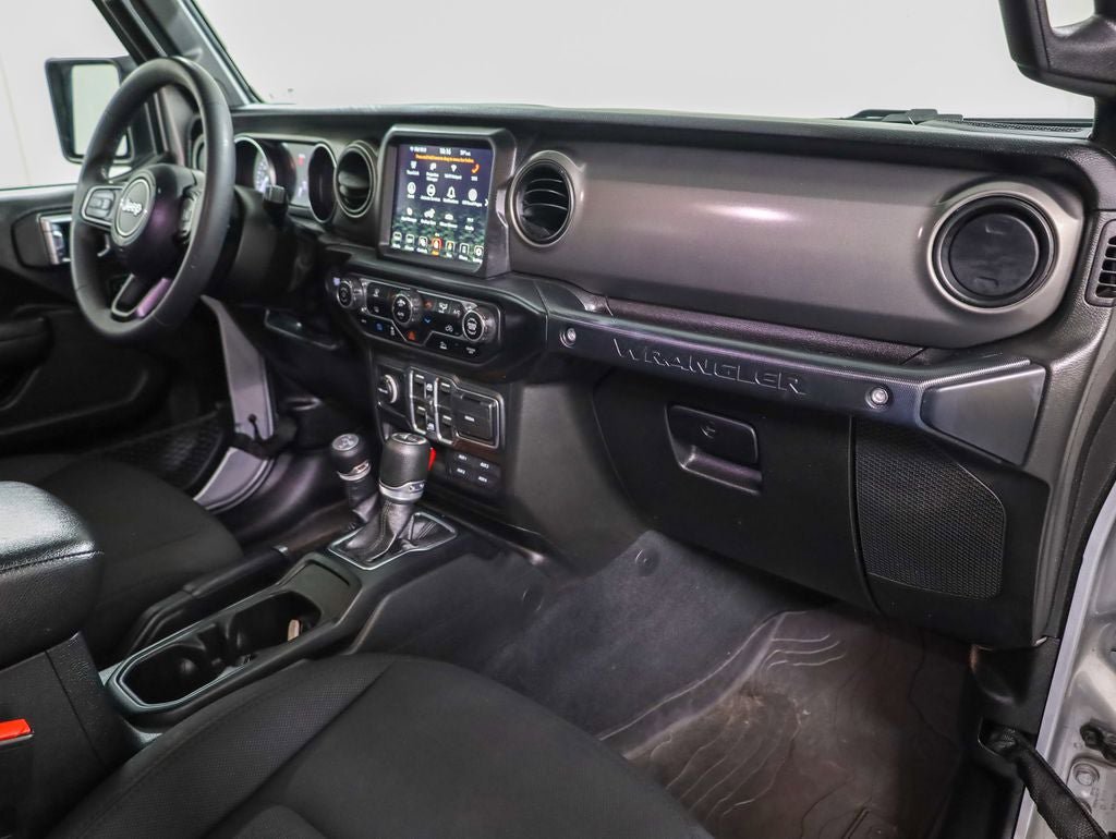Used 2023 Jeep Wrangler Unlimited AWD/4WD image 22