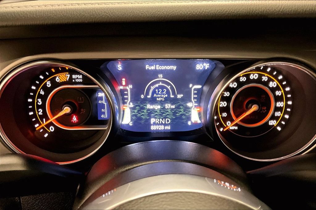 Used 2019 Jeep Wrangler Unlimited Sahara AWD/4WD image 13