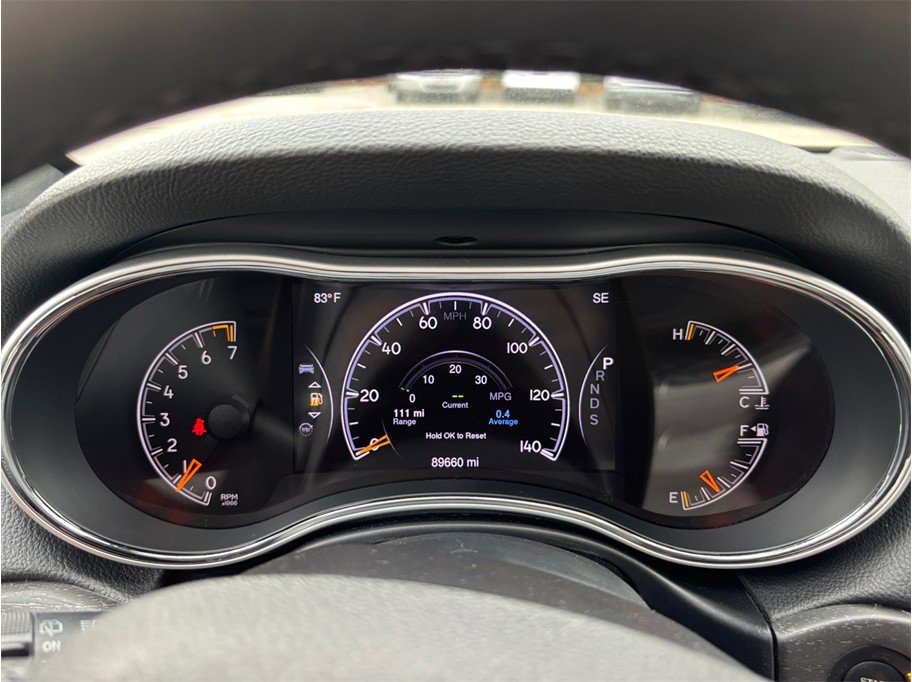Used 2015 Jeep Grand Cherokee Altitude RWD image 21