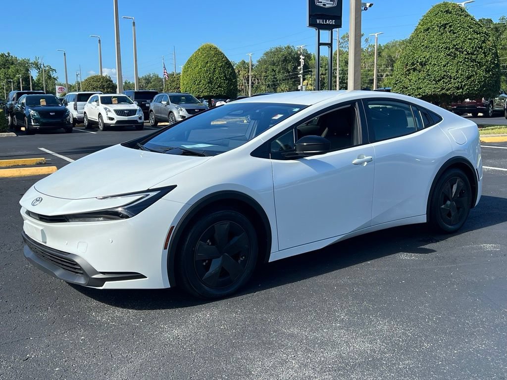 Certified 2026 Toyota Prius LE FWD image 1