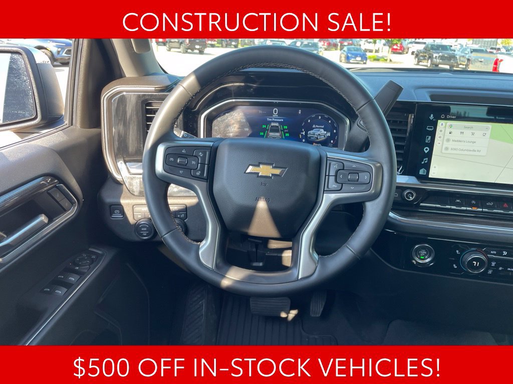 Used 2024 Chevrolet Silverado 1500 LT AWD/4WD image 12