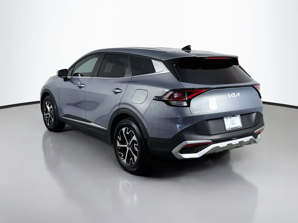 Used 2024 Kia Sportage EX FWD image 7