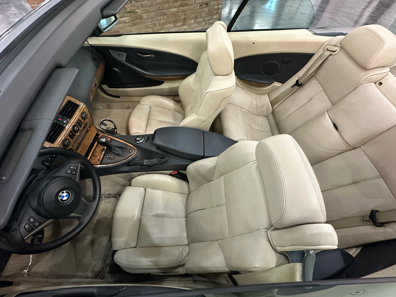 Used 2004 BMW 645Ci Convertible image 8