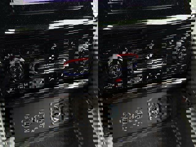 Used 2024 Jeep Grand Cherokee L Altitude image 20