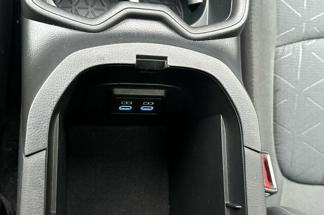 Used 2022 Toyota RAV4 XLE image 42