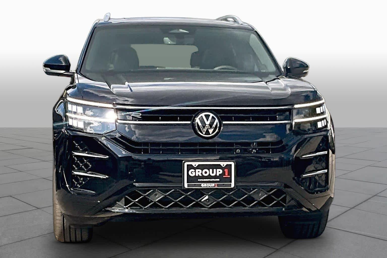 New 2027 Volkswagen Atlas SEL Premium R-Line AWD/4WD image 3