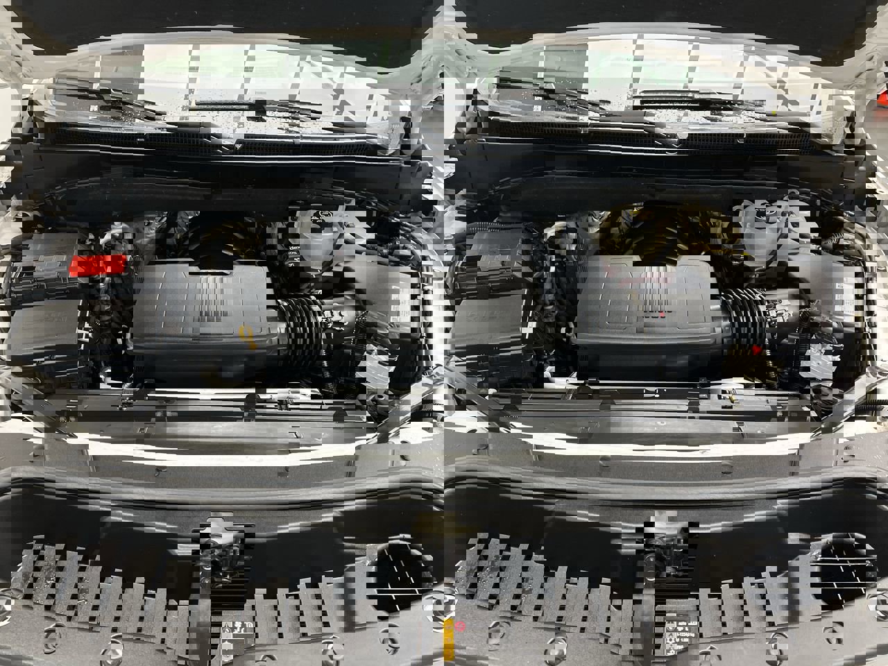 Certified 2021 GMC Yukon Denali w/ Denali Premium Package AWD/4WD image 35