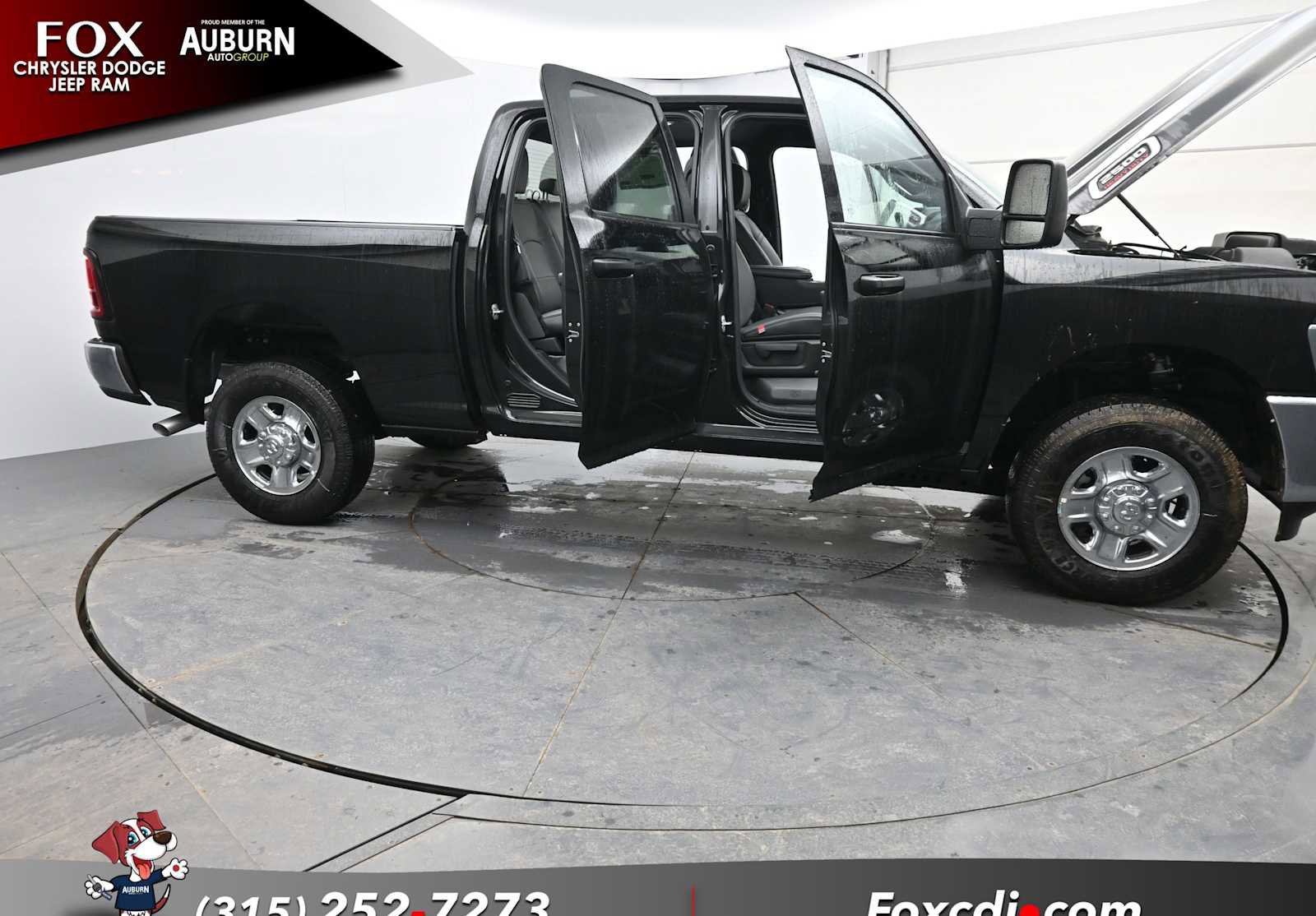 New 2026 RAM 2500 Tradesman w/ Chrome Appearance Group image 39