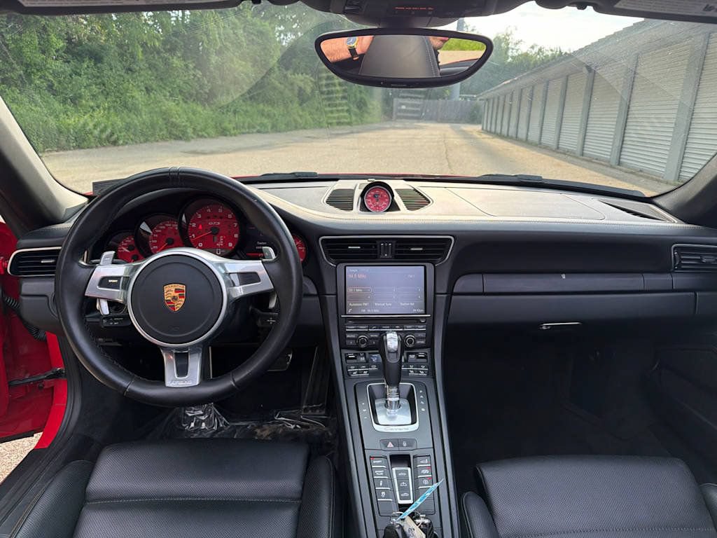 Used 2016 Porsche 911 Carrera GTS RWD image 12