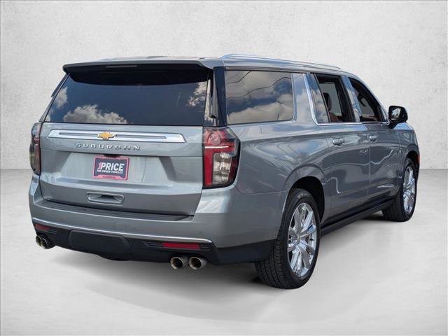 Used 2024 Chevrolet Suburban High Country image 5