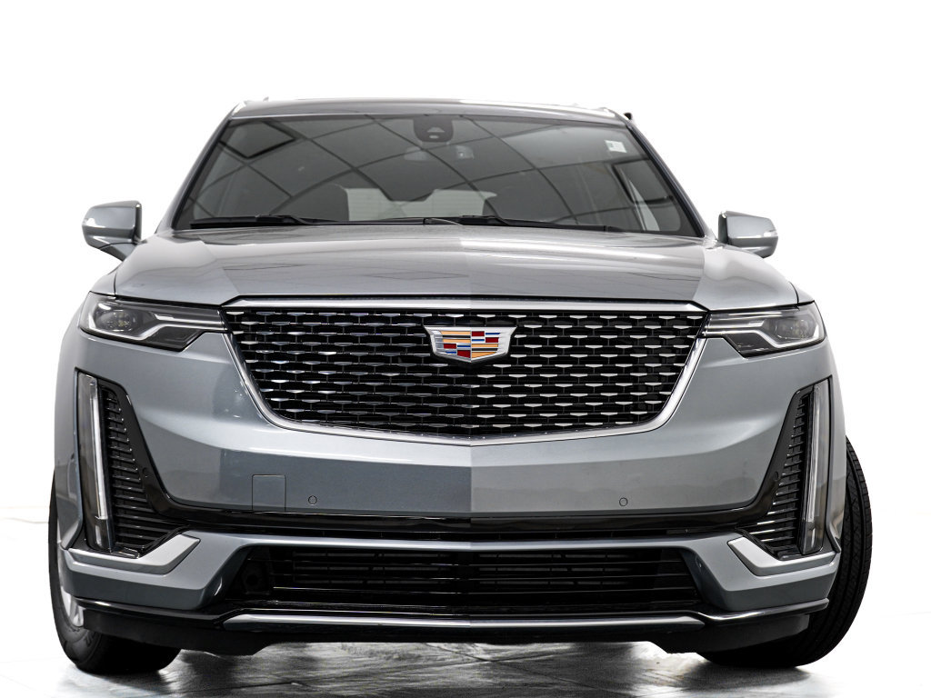 Used 2023 Cadillac XT6 Luxury AWD/4WD image 3