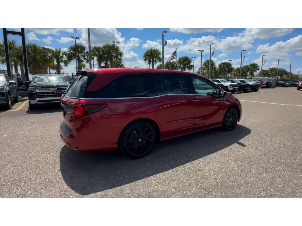Used 2026 Honda Odyssey Sport-L image 2