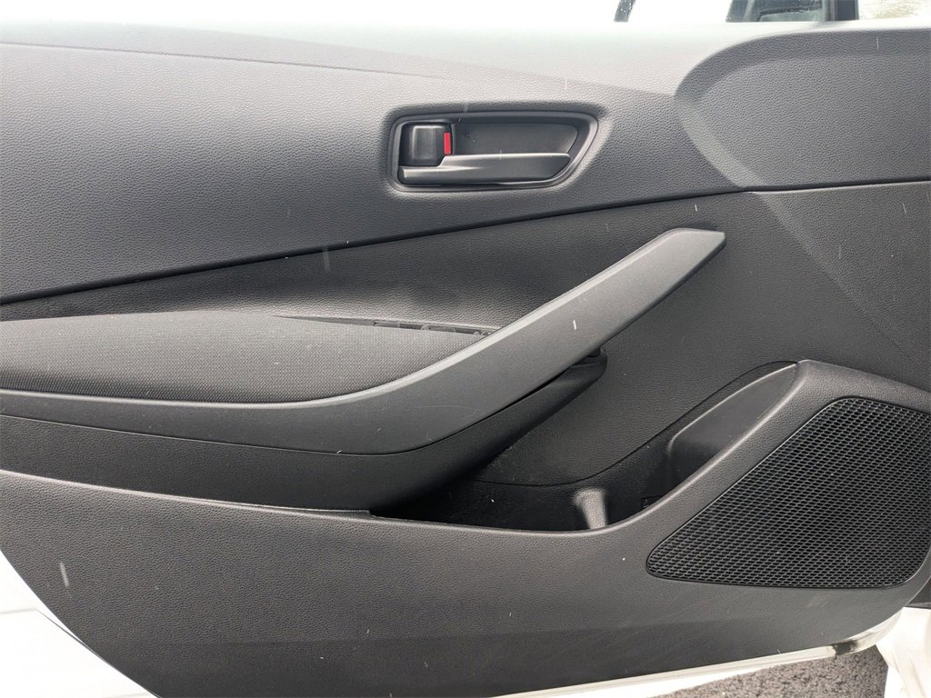 Used 2024 Toyota Corolla LE image 13