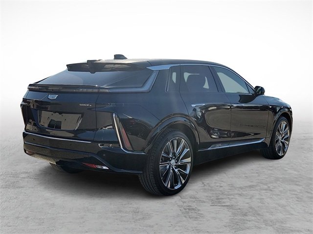 Certified 2024 Cadillac Lyriq Luxury w/ LPO, Floor Liner Package image 4