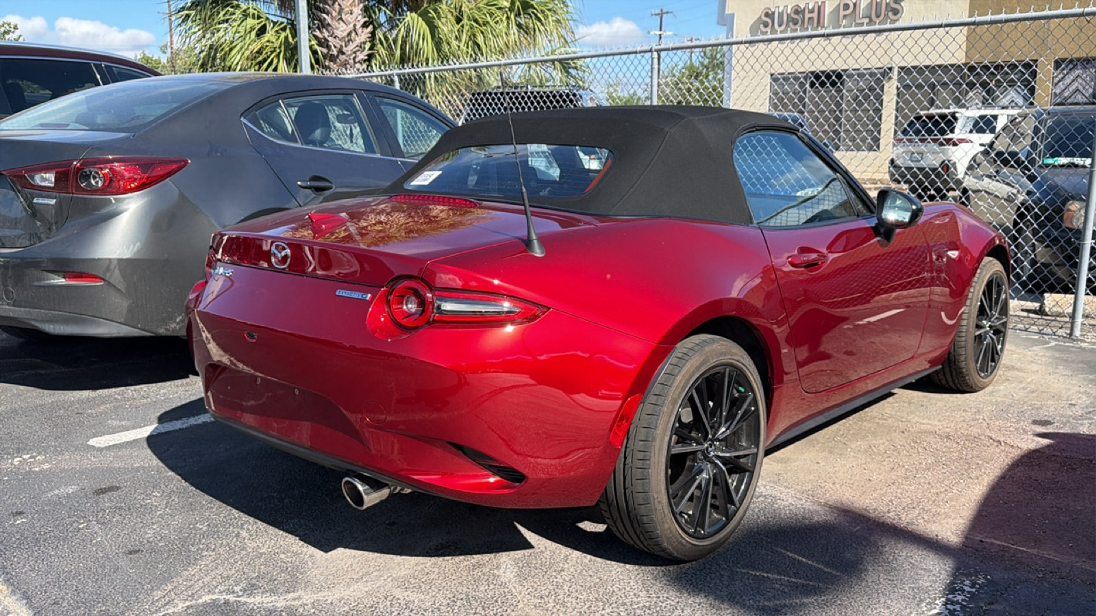 Used 2024 MAZDA MX-5 Miata Grand Touring RWD image 24
