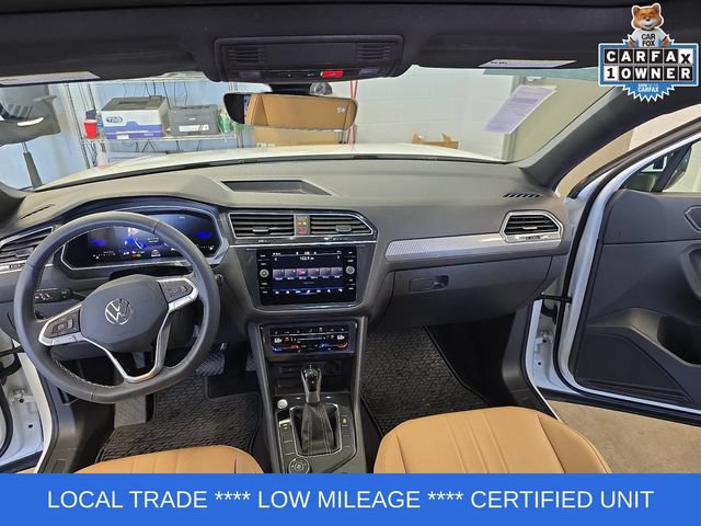 Used 2024 Volkswagen Tiguan SE w/ Panoramic Sunroof Package AWD/4WD image 14