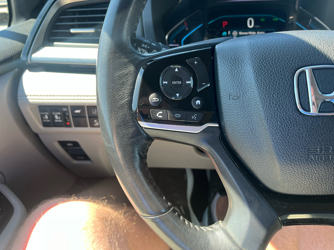 Used 2019 Honda Odyssey Elite image 15