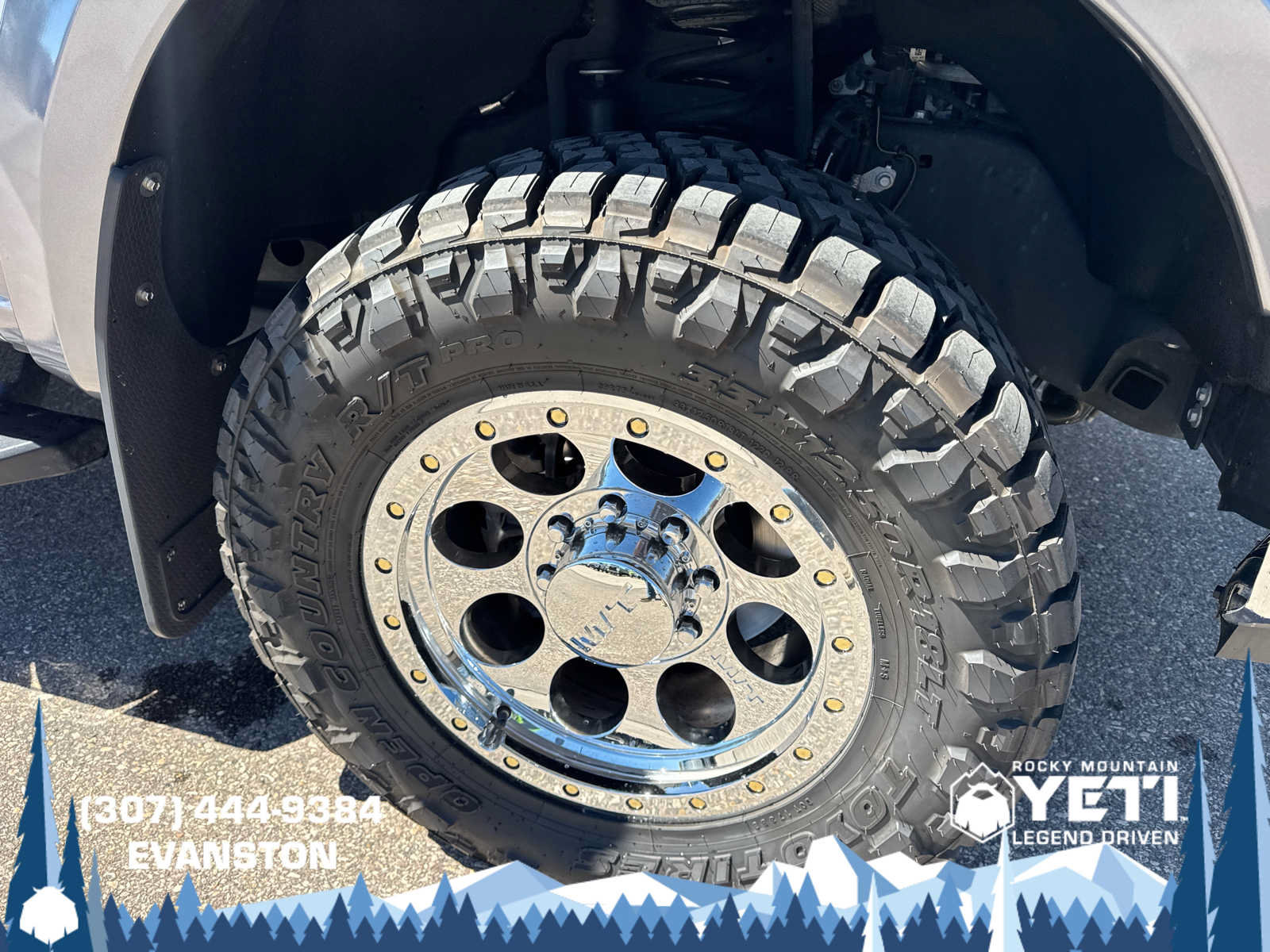 Used 2024 Ford F350 XLT w/ FX4 Off-Road Package AWD/4WD image 9