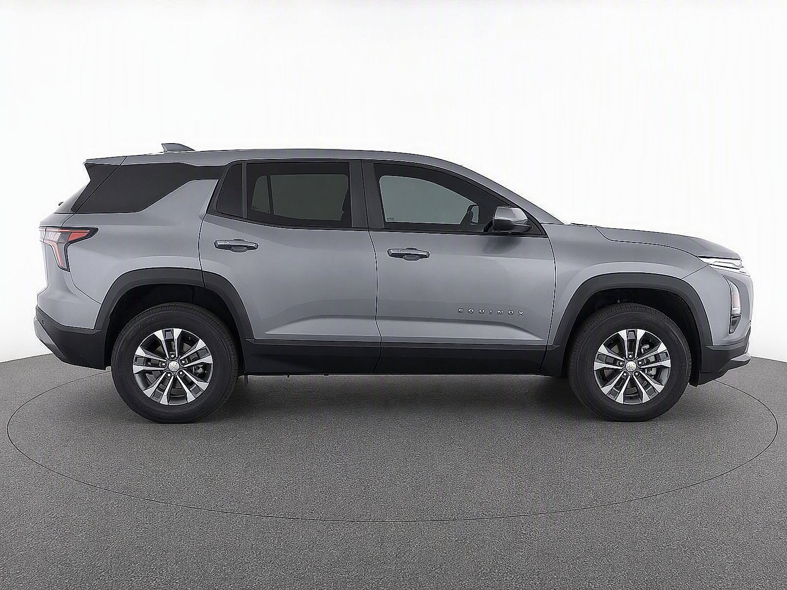 New 2027 Chevrolet Equinox LT FWD image 9