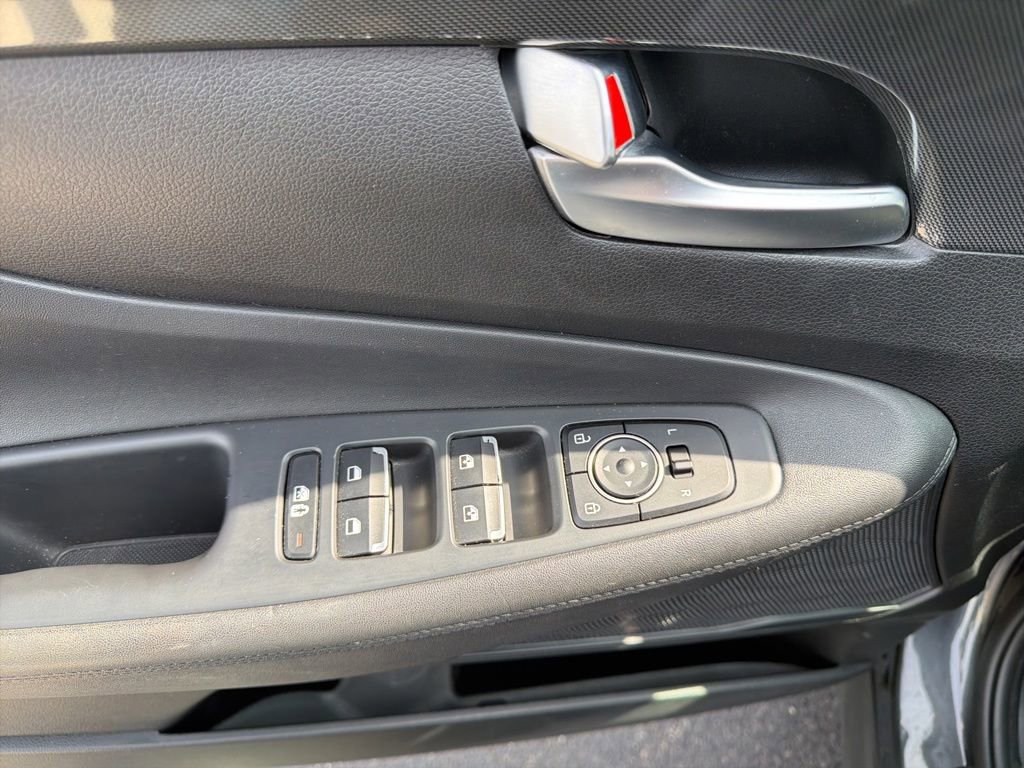 Used 2023 Hyundai Santa Fe SEL AWD/4WD image 18