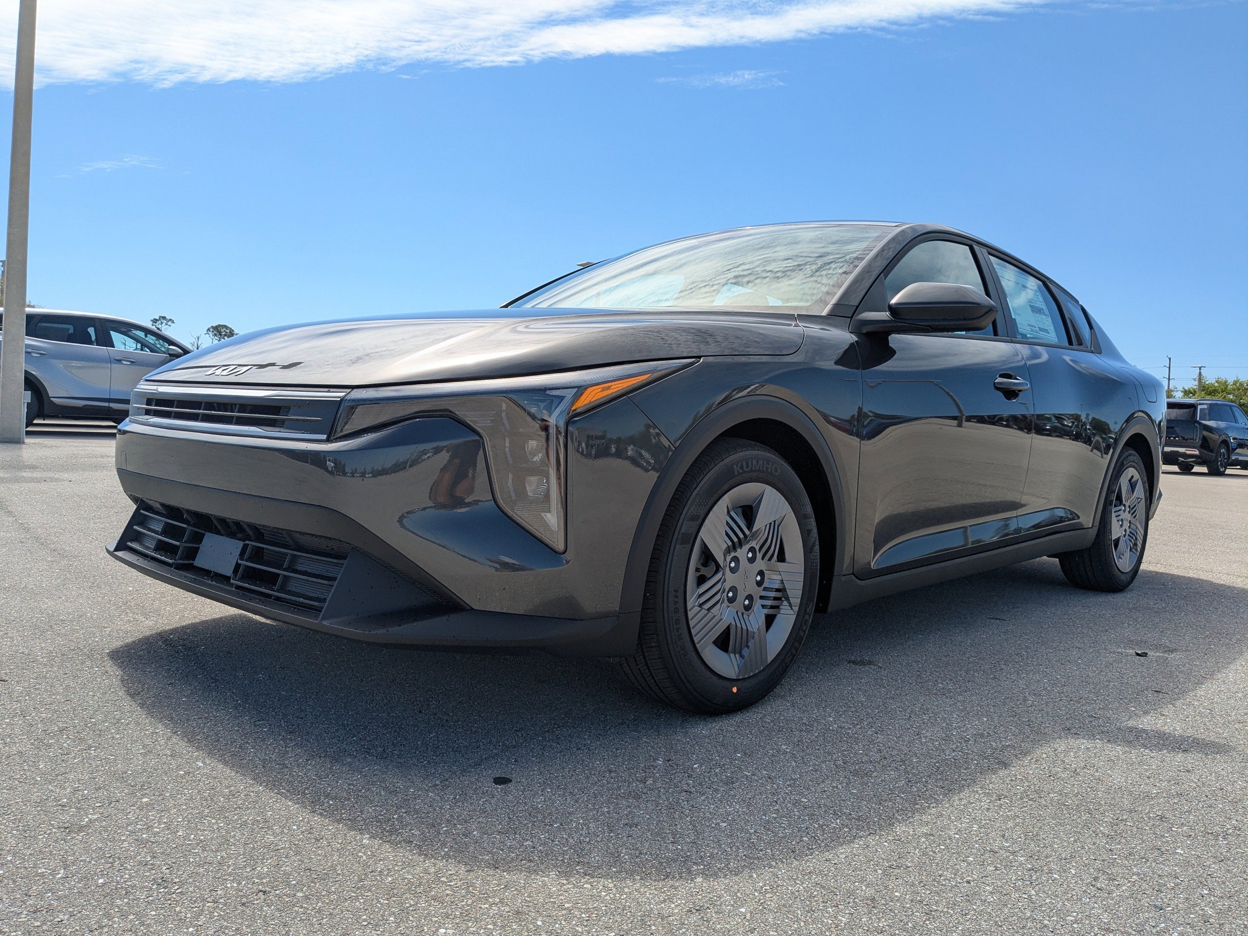 New 2026 Kia K4 FWD image 9