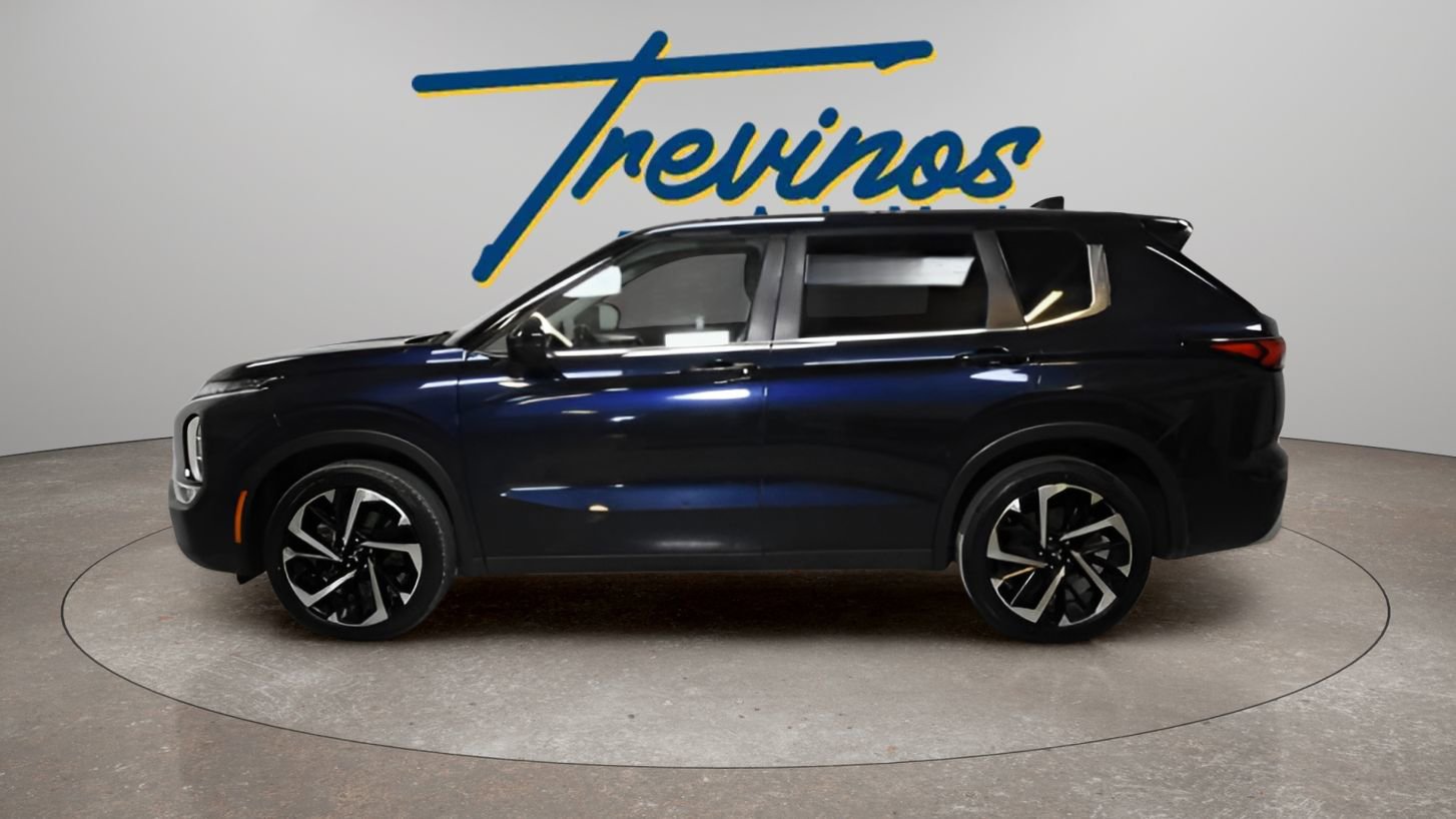 Used 2024 Mitsubishi Outlander SE FWD image 11