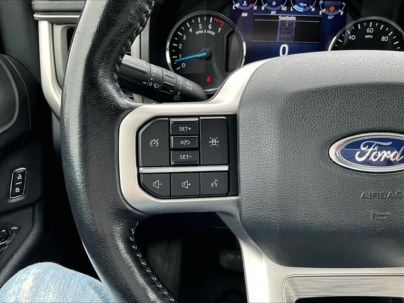 Used 2022 Ford Expedition XLT AWD/4WD image 11