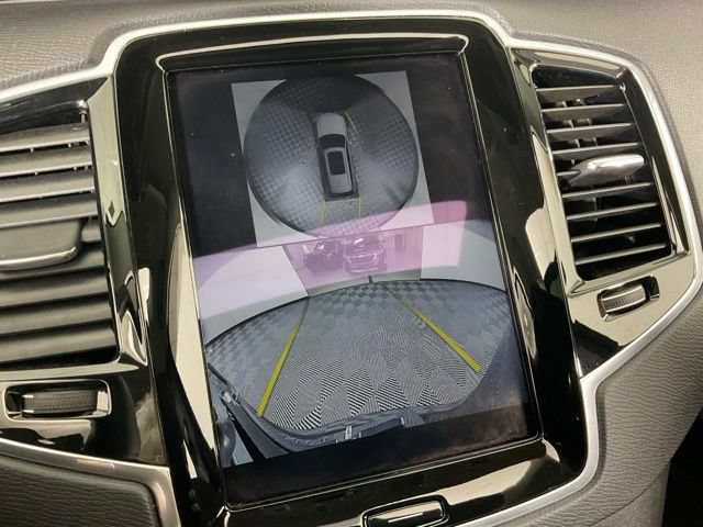 Certified 2025 Volvo XC90 B5 Plus w/ Protection Package AWD/4WD image 12