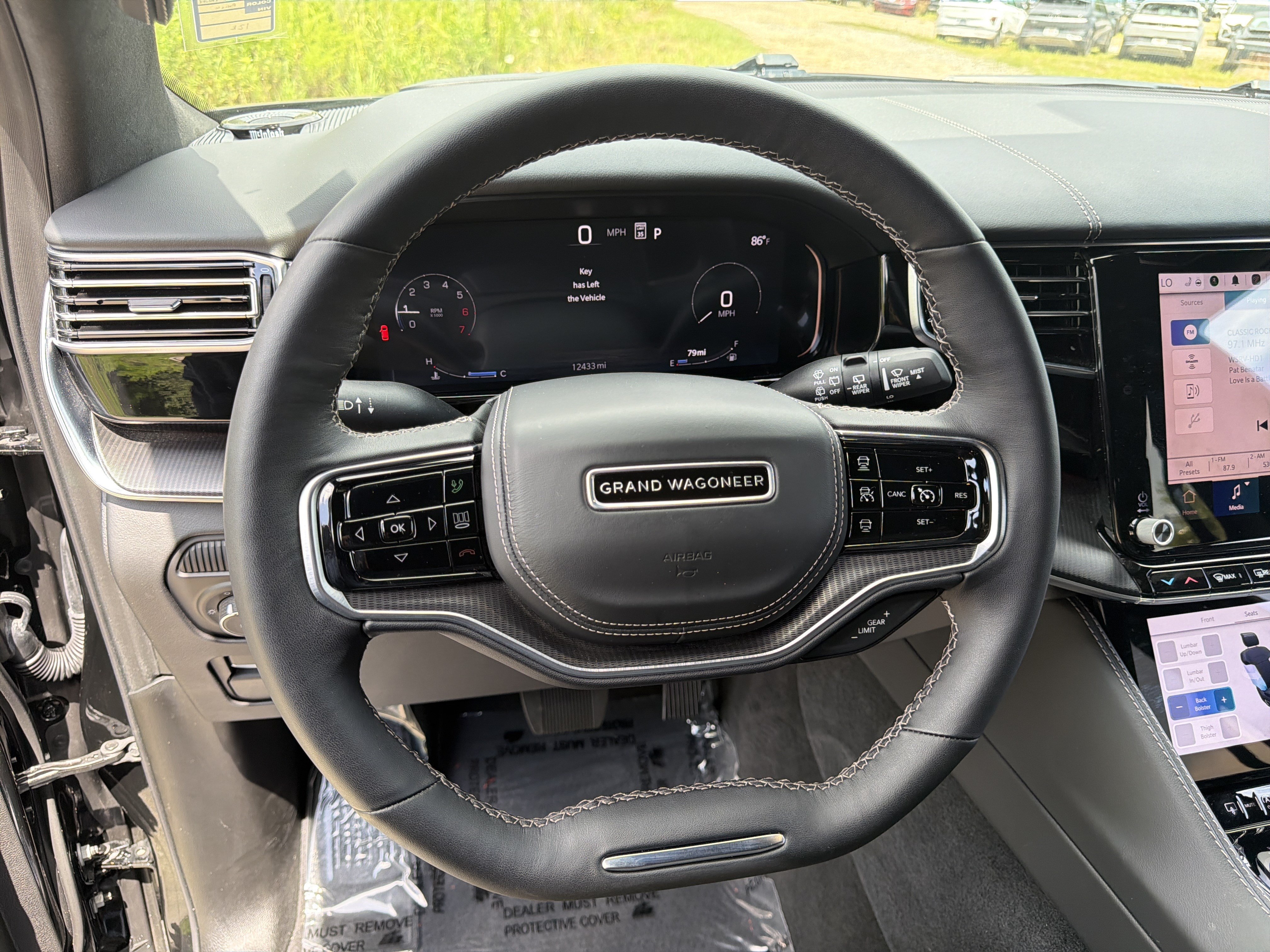 Used 2024 Jeep Grand Wagoneer Series II w/ Quick Order Packagew 28T AWD/4WD image 27