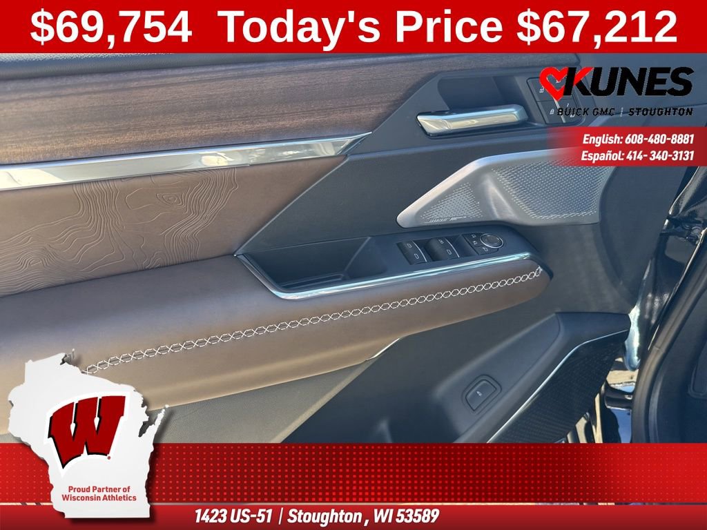 New 2026 GMC Acadia Denali Ultimate w/ LPO, Floor Liner Package AWD/4WD image 20