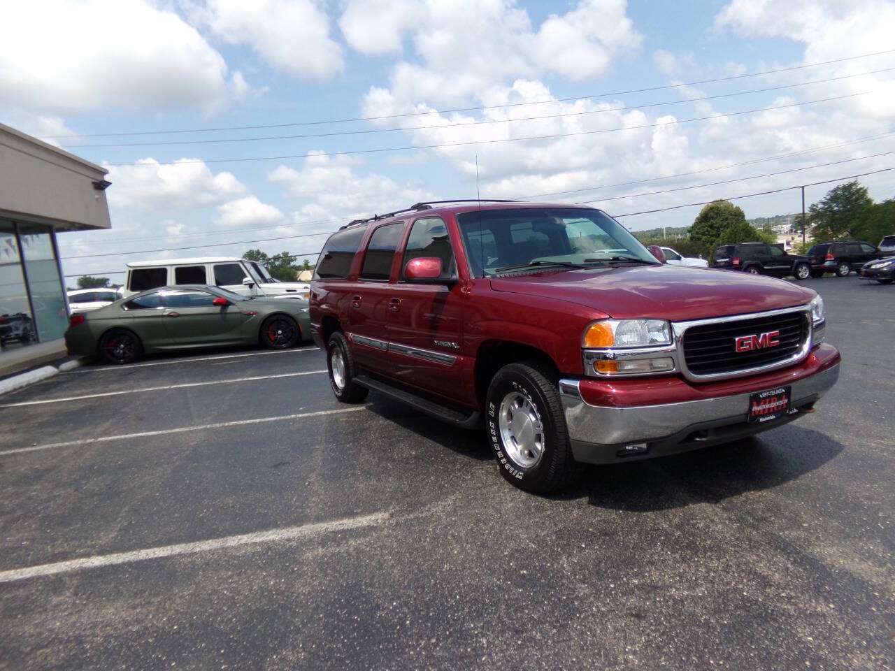 Used 2002 GMC Yukon XL SLE w/ Autoride Suspension Pkg AWD/4WD image 4