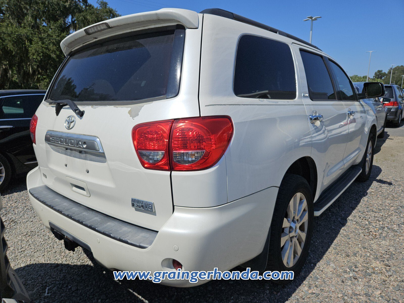 Used 2015 Toyota Sequoia Platinum RWD image 7